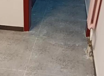普兰瓷砖空鼓维修公司分享下普兰地砖空鼓了怎么办
